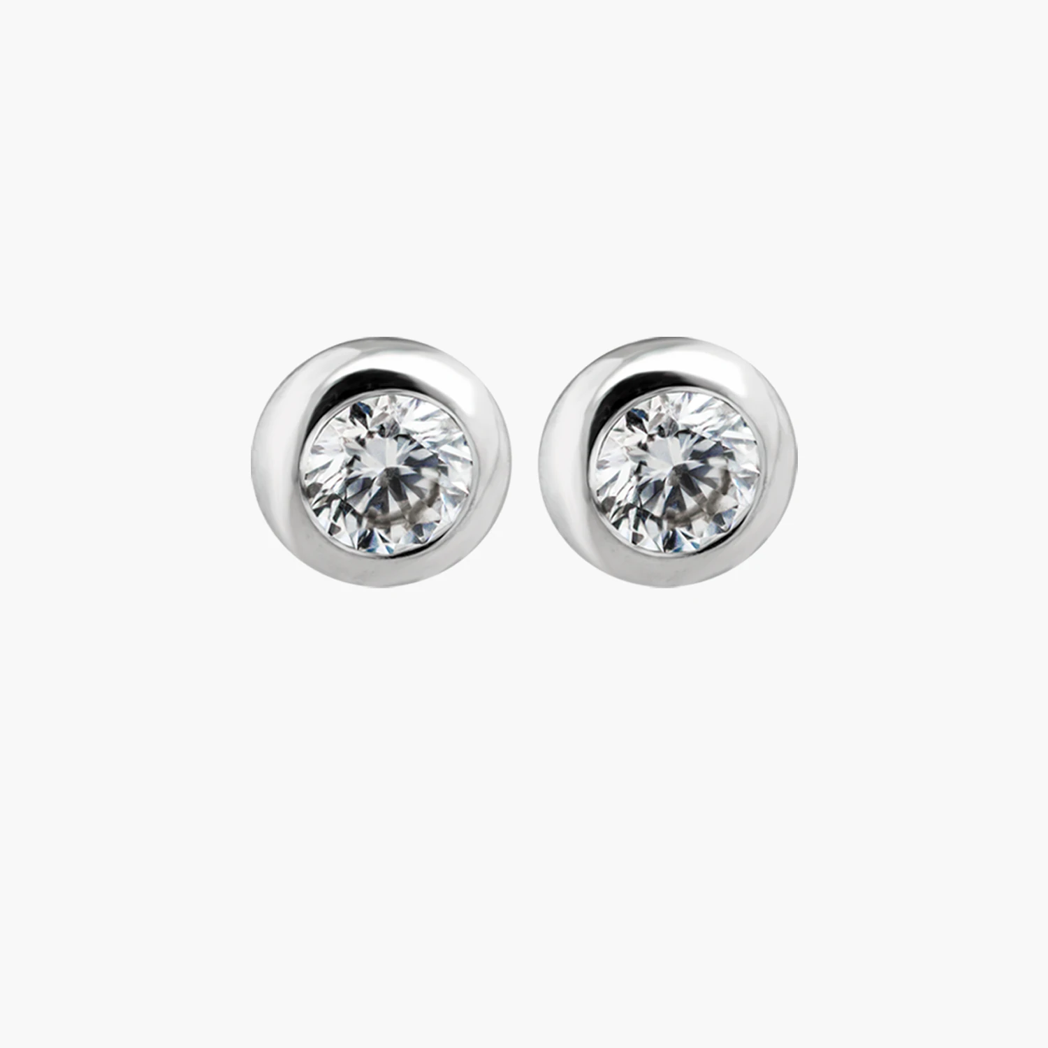 drahonovsky-nausnice-bile-DISK-diamanty-31117 Náušnice D.I.S.K. diamanty 0,40ct v bílém zlatě - Obrázek 1