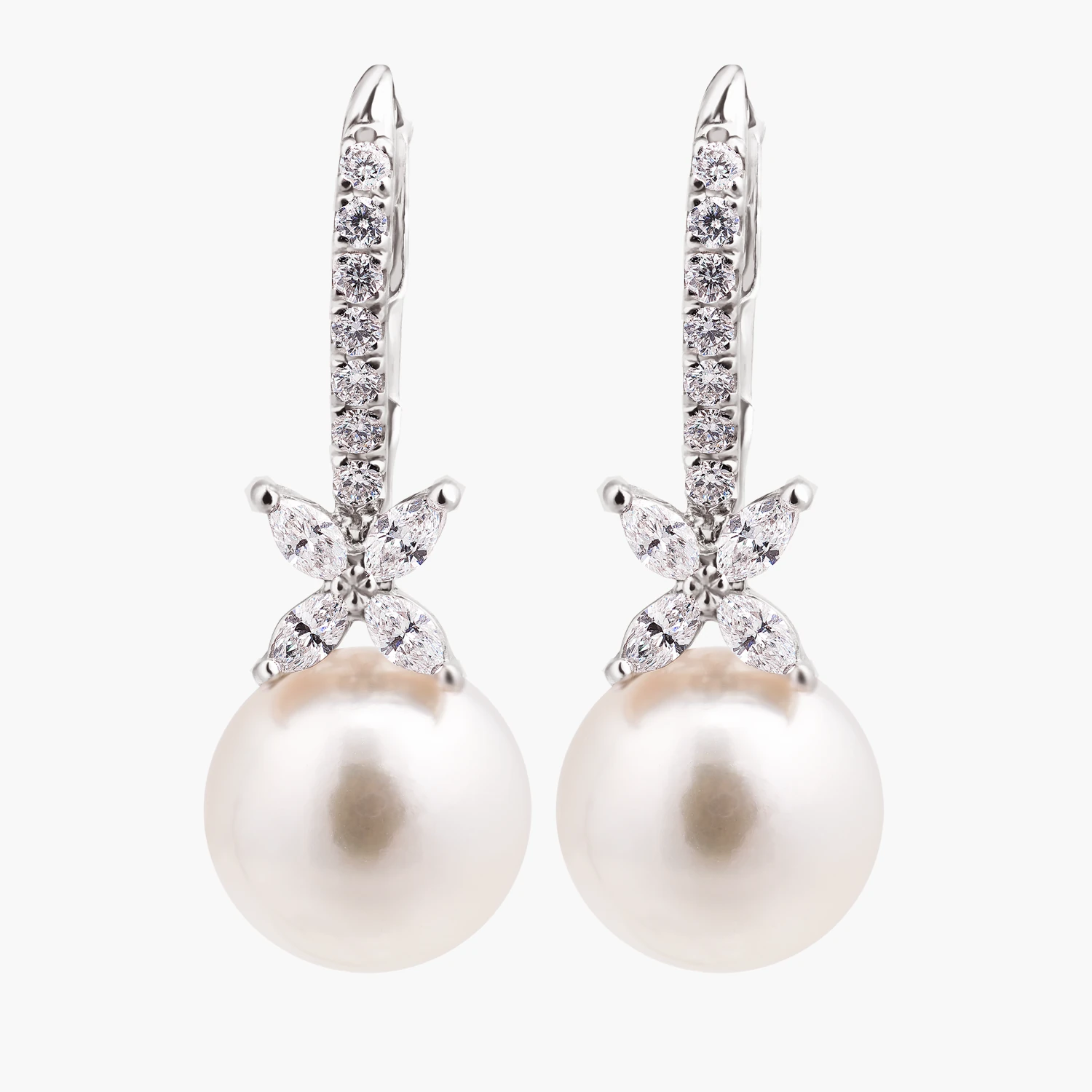 drahonovsky-nausnice-perly-akoya-diamanty-bile-31042 Náušnice Marquise Blossom - Obrázek 1
